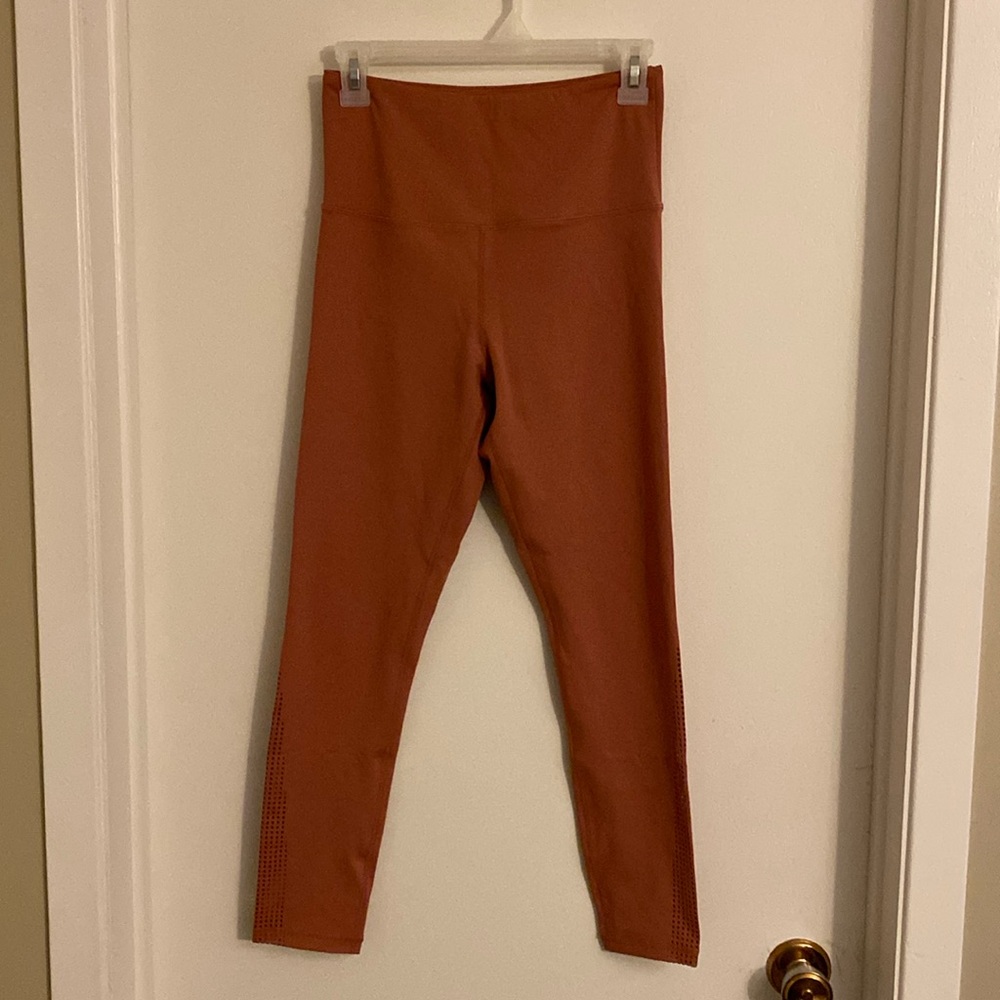 Peach Zyia Leggings
